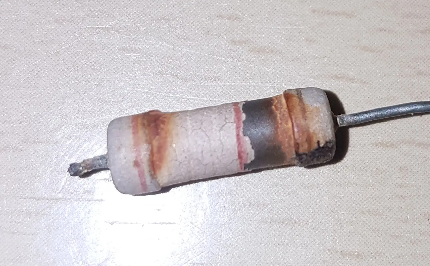 Burnt Resistor Image