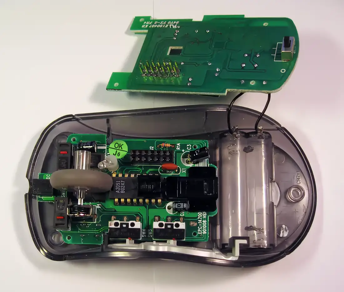 What electronic components are needed for a wireless Bluetooth mouse?