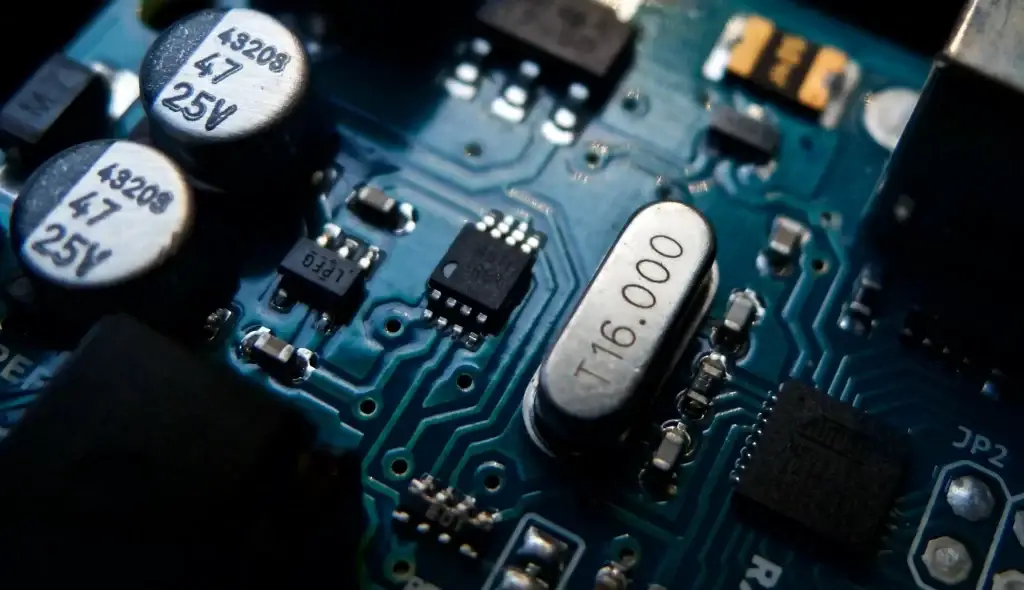 Introduction and Selection of Capacitors in Crystal Oscillator Circuits ...